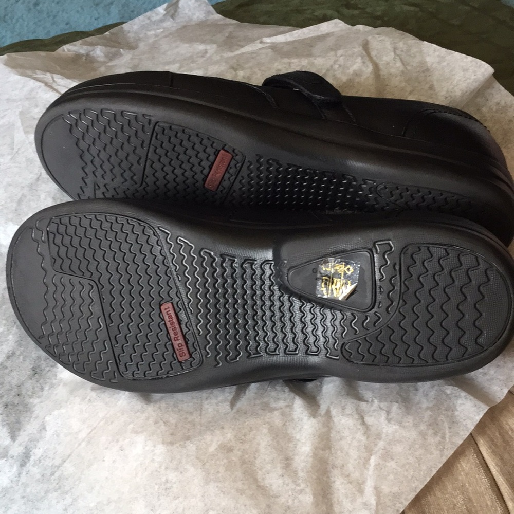 Apex clip resistant women shoes size 9 W - Picture 5 of 7